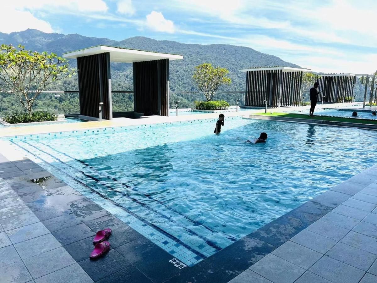 Cuti Genting 2 Bedroom 7 Pax Free Wifi Luxury Windmill Mountain View Genting Highland Genting Highlands